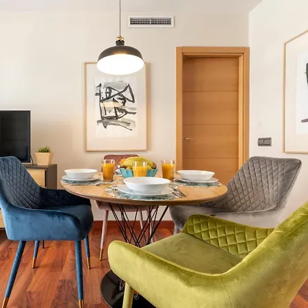 Luxury Apartments In Barrio Palacio Madrid Exterior photo