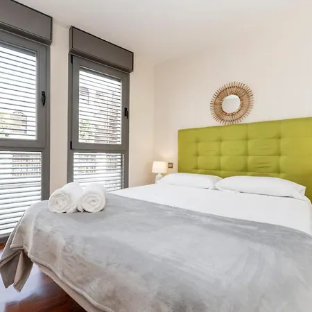 Luxury Apartments In Barrio Palacio Madrid Exterior photo