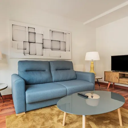 Luxury Apartments In Barrio Palacio Madrid Exterior photo