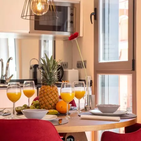 Luxury Apartments In Barrio Palacio Madrid Exterior photo