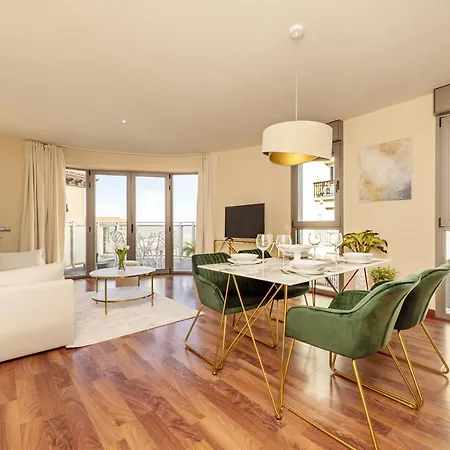 Luxury Apartments In Barrio Palacio Madrid Exterior photo