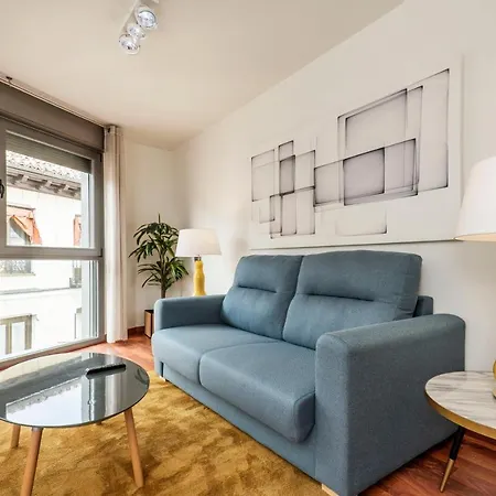 Luxury Apartments In Barrio Palacio Madrid Exterior photo