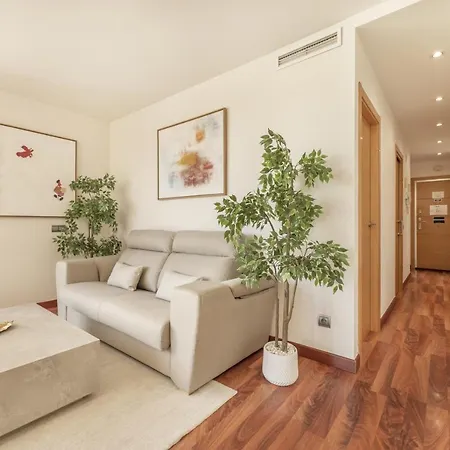 Luxury Apartments In Barrio Palacio Madrid Exterior photo