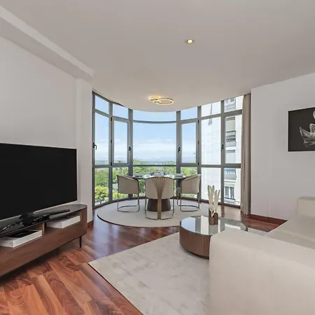 Luxury Apartments In Barrio Palacio Madrid Exterior photo