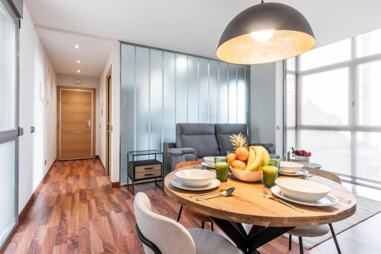Luxury In Barrio Palacio Apartment