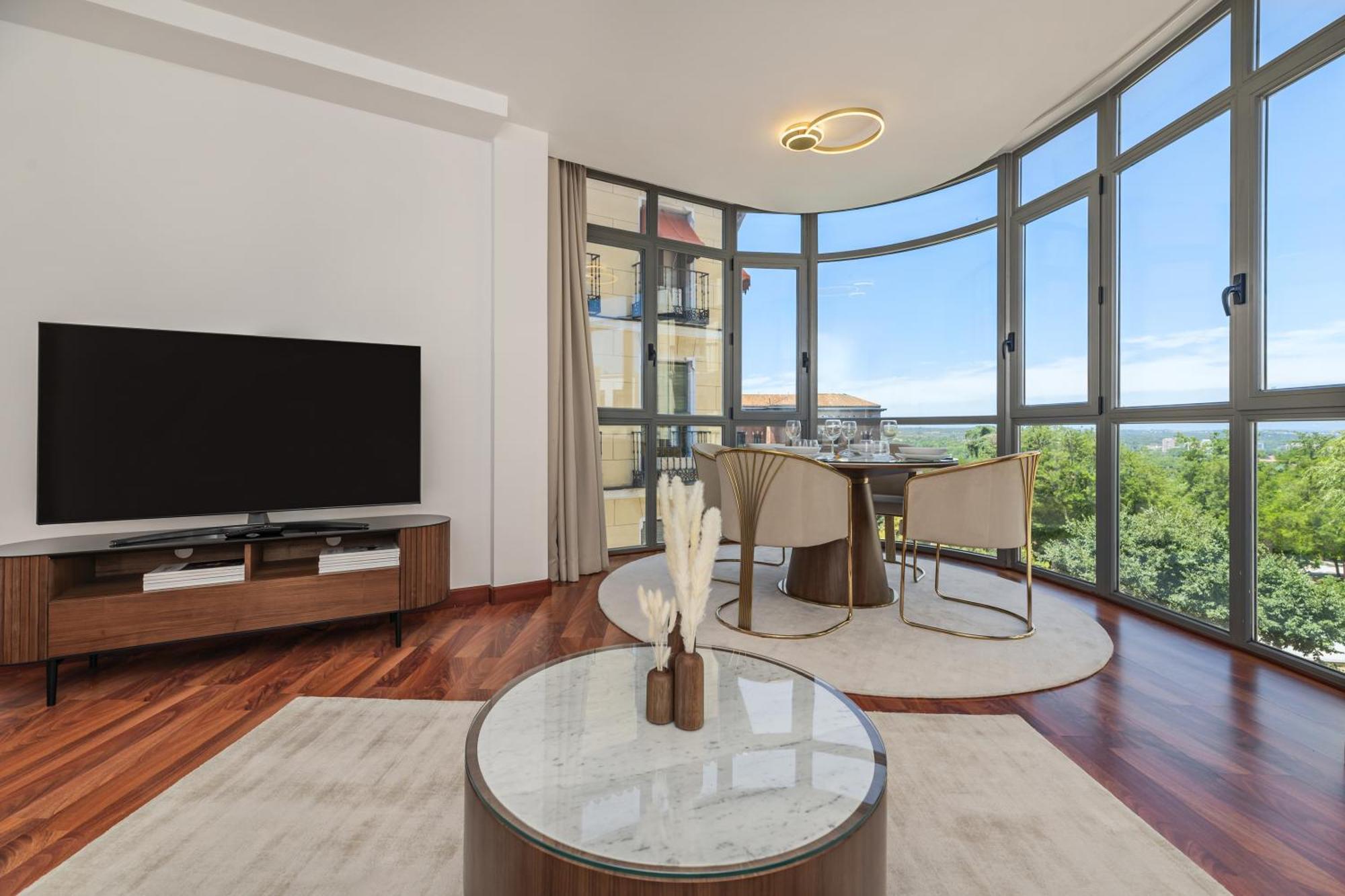 Luxury In Barrio Palacio Appartamento Madrid