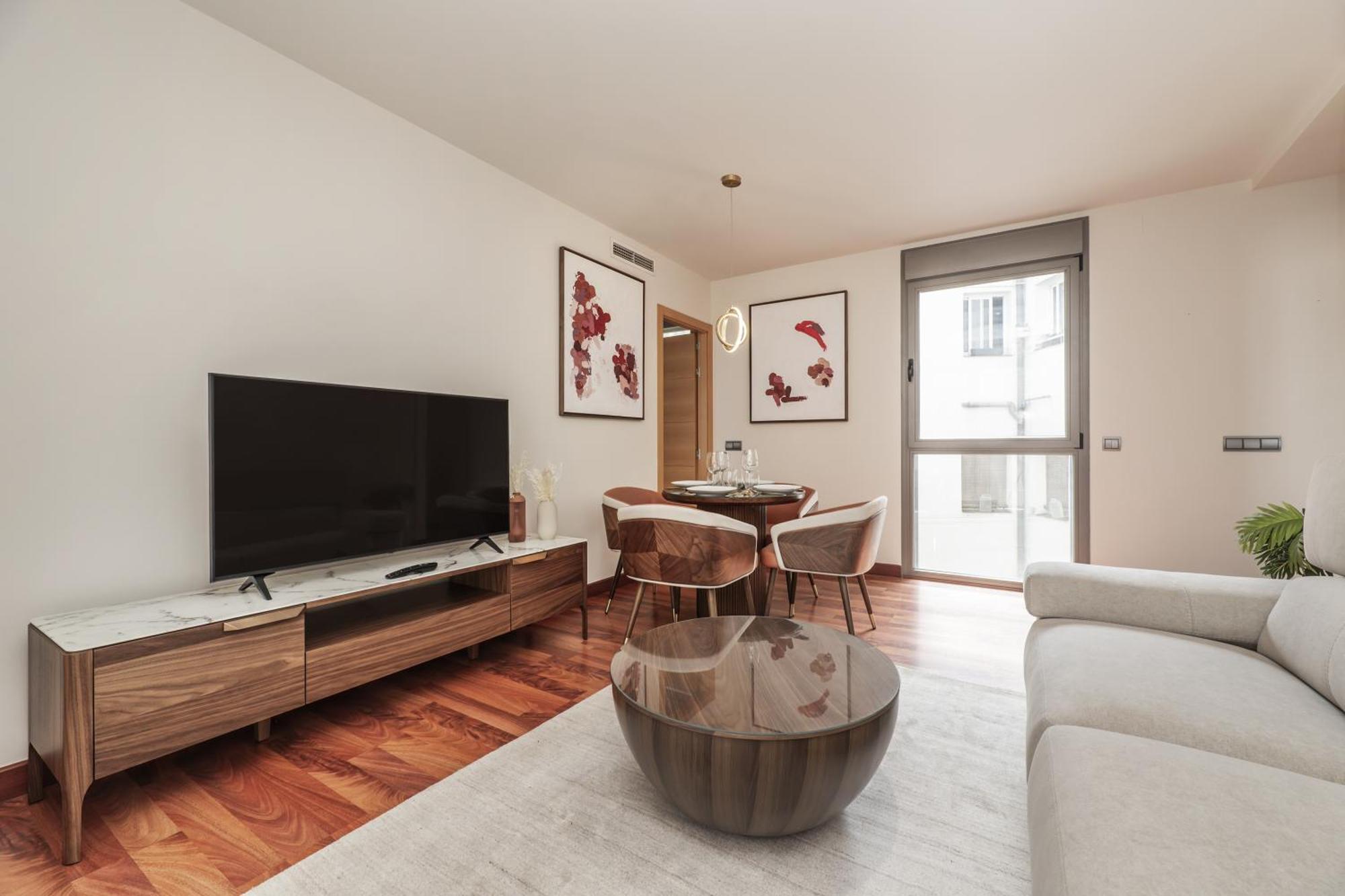 Luxury In Barrio Palacio Apartament